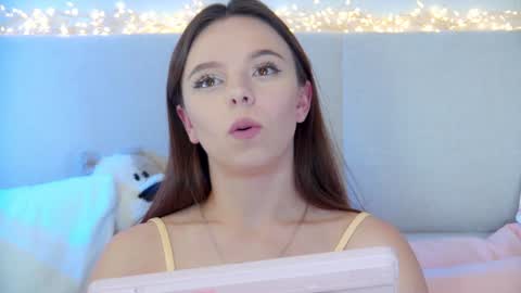 ElisabethDavis online show from 01/23/25, 03:22