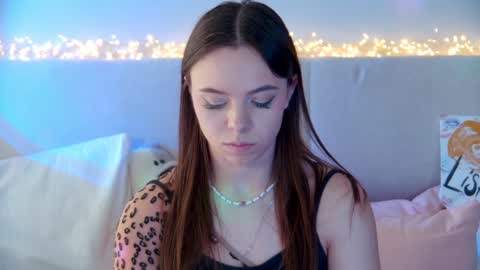 ElisabethDavis online show from 01/25/25, 10:07