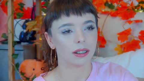 ElisabethDavis online show from 10/13/25, 03:34