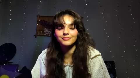 Snapshot of elisabethmikowski chatting on 03/29/26, 01:33 Elin online show from 03/29/26, 01:33