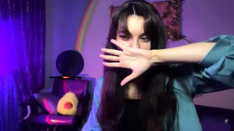 Snapshot of elisabethmikowski chatting on 04/08/26, 02:17 Elin online show from 04/08/26, 02:17