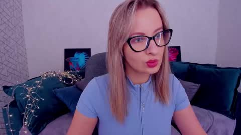 Elisabeth online show from 03/11/25, 11:23