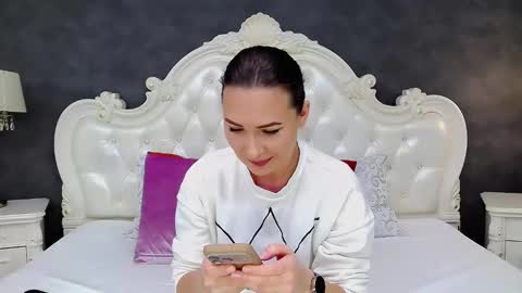 Krissy online show from 02/10/26, 08:18