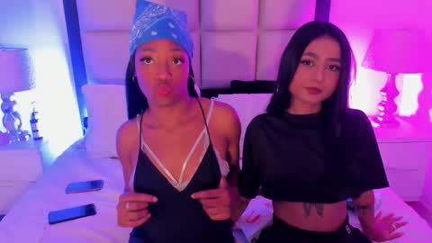 Snapshot of elisabettamonroy chatting on 11/12/25, 05:35 elisabettamonroy online show from 11/12/25, 05:35