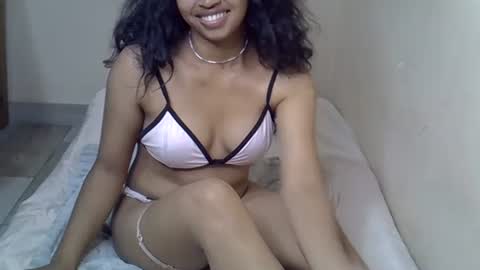 elisah01 online show from 03/26/26, 06:24