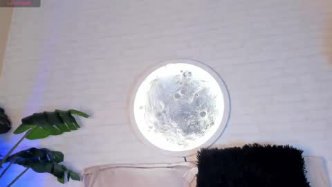 Elise diamond online show from 03/02/25, 09:21