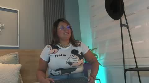 Elise Play Boobs online show from 05/11/26, 05:10