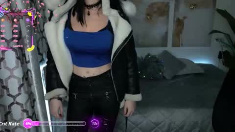 EliseRoyalty online show from 12/16/25, 02:11