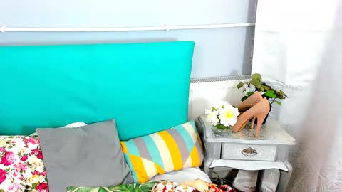 Elise online show from 03/06/25, 12:09