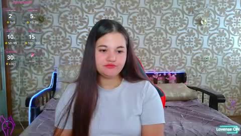 Snapshot of elisesmuse chatting on 08/04/26, 11:46 elisesmuse online show from 08/04/26, 11:46