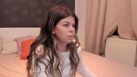 Elly online show from 01/13/26, 08:58