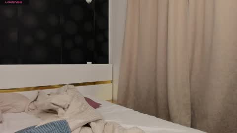 Elly online show from 05/01/26, 07:18