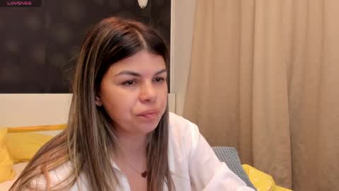 Elly online show from 05/09/26, 07:08