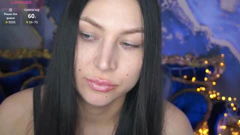 elisevelour online show from 04/07/26, 12:05