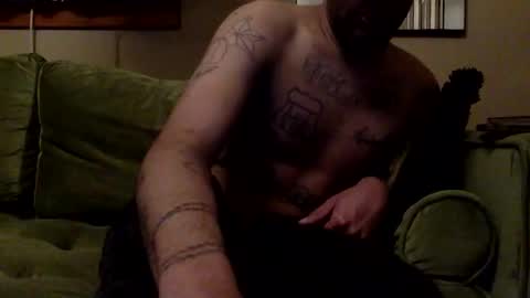 elisharay95 online show from 02/18/25, 05:31