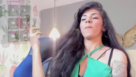 E L I S S A online show from 12/20/24, 07:28