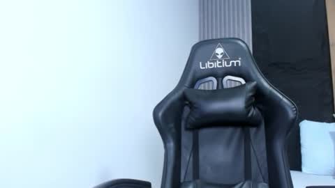 E L I S S A online show from 01/16/25, 07:10