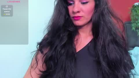 Snapshot of elissa_iris chatting on 01/28/25, 02:21 E L I S S A online show from 01/28/25, 02:21