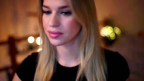 Sunflower  online show from 10/01/25, 11:38