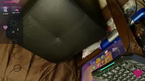 Eliss online show from 11/02/25, 06:16