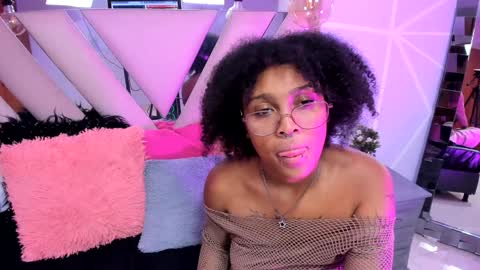 elit noa online show from 02/02/25, 01:02