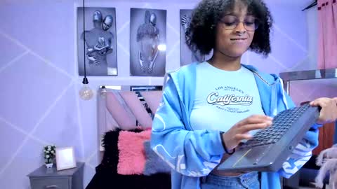 elit noa online show from 02/04/25, 08:17