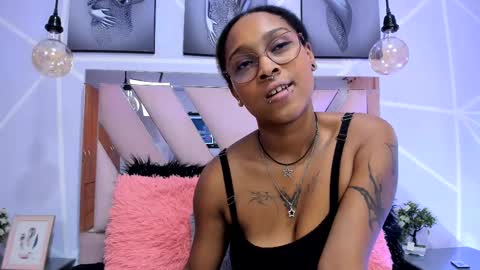 elit noa online show from 02/11/25, 07:38