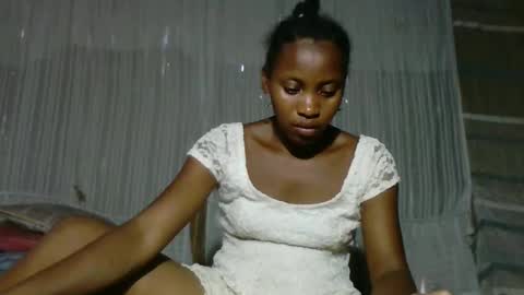 elita12010 online show from 02/19/26, 11:50