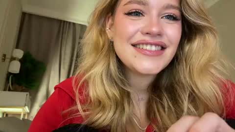 Stephanie online show from 04/06/26, 08:54