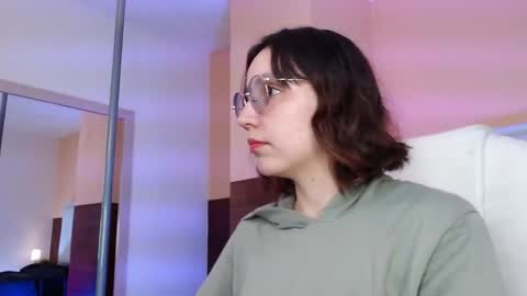 Eliza online show from 01/06/26, 07:28