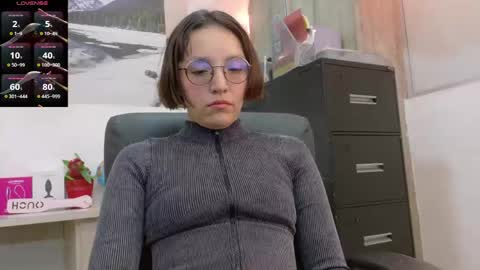 Eliza online show from 04/30/26, 08:26
