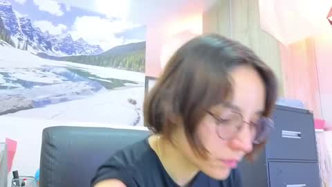 Eliza online show from 05/29/26, 05:00