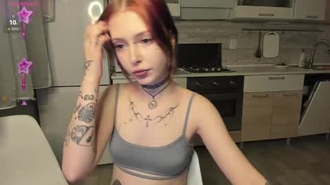 Elizabeth online show from 02/13/25, 03:14