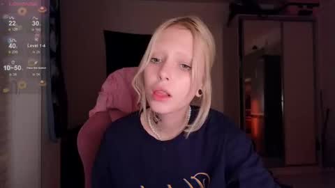 Elizabeth online show from 10/12/25, 07:13