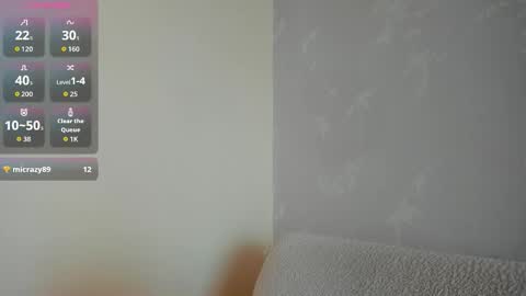 My name is ElizaPVT is open online show from 03/04/26, 08:26