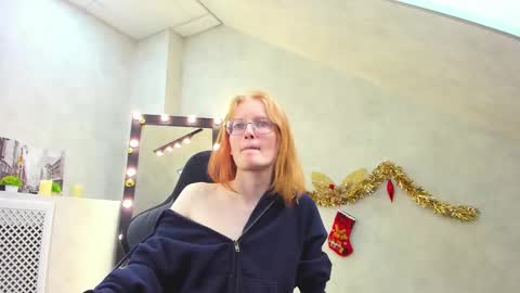 Elizabeth online show from 01/26/25, 07:21