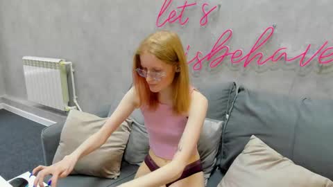 Elizabeth online show from 03/04/25, 11:29