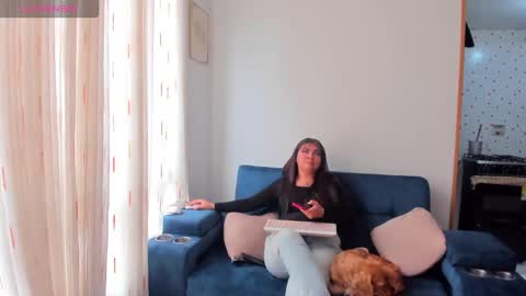 Elizabeth Martinez online show from 01/09/26, 05:37