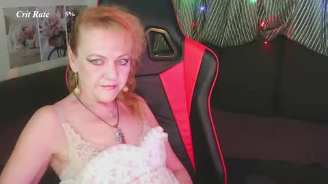 Snapshot of elizabethmonro chatting on 07/15/26, 08:03 Hellomy name is Liset Monroe online show from 07/15/26, 08:03