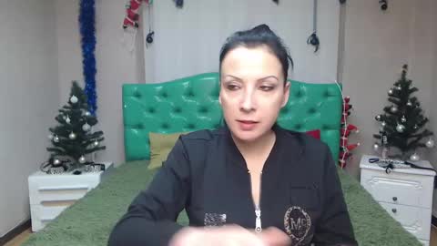 ElizabethSho online show from 01/19/25, 03:50