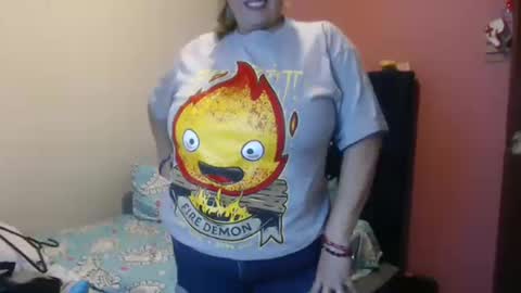 Elizabeth online show from 02/25/25, 01:50