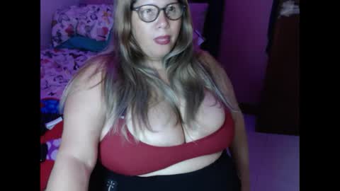 Elizabeth online show from 10/12/25, 10:31