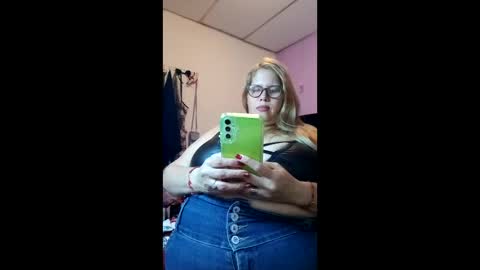 Elizabeth online show from 12/15/25, 11:53