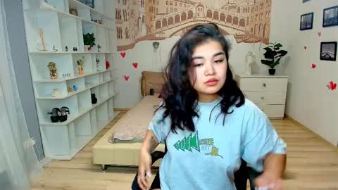 Elizabeth online show from 04/01/26, 05:52