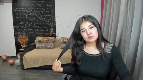 Elizabeth online show from 04/10/26, 06:23