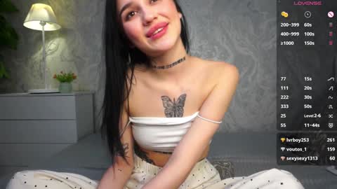 Snapshot of elizamaisy chatting on 12/25/24, 10:28 Eva online show from 12/25/24, 10:28