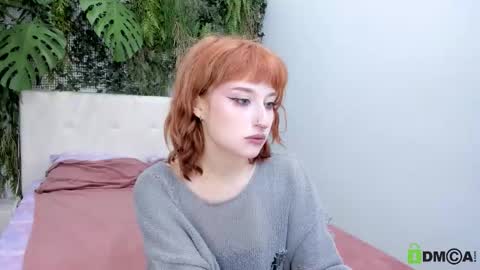 Snapshot of elizanik chatting on 09/18/25, 05:42 Eliza online show from 09/18/25, 05:42