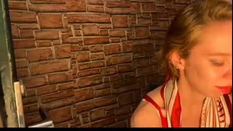 Snapshot of elizastorm chatting on 06/20/26, 06:33 Eliza online show from 06/20/26, 06:33