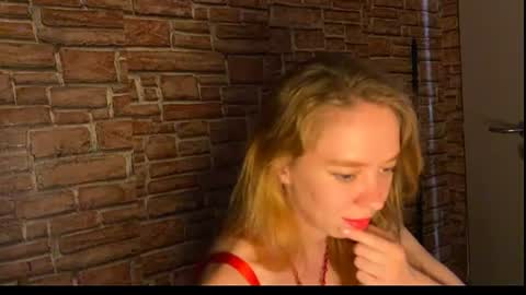 Snapshot of elizastorm chatting on 07/14/26, 06:35 Eliza online show from 07/14/26, 06:35