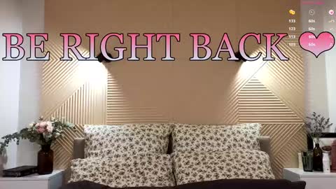 Snapshot of elizavetta_miller chatting on 02/19/25, 04:22 Lisa online show from 02/19/25, 04:22